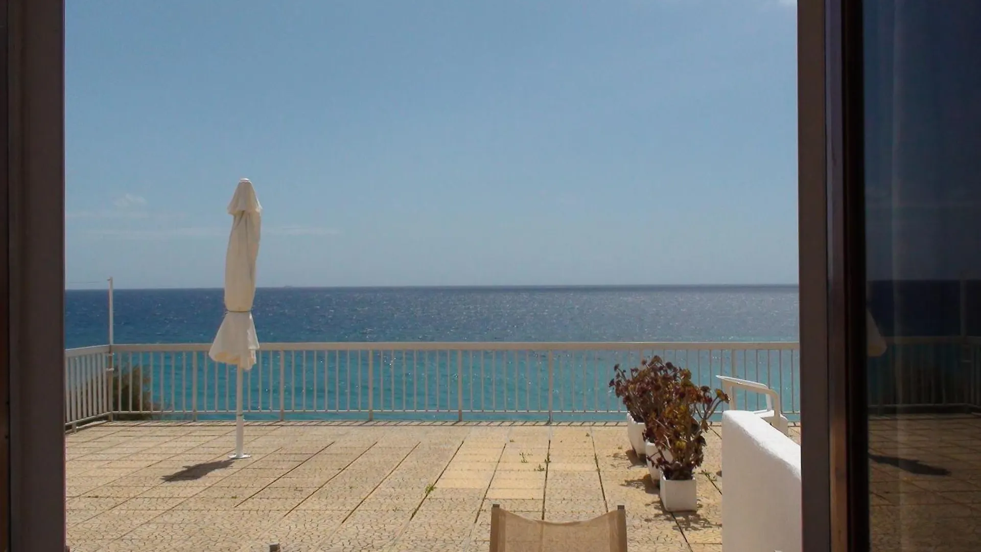 Constantinos Apartments Lassi  0*, Lassi (Kefalonia) Greece
